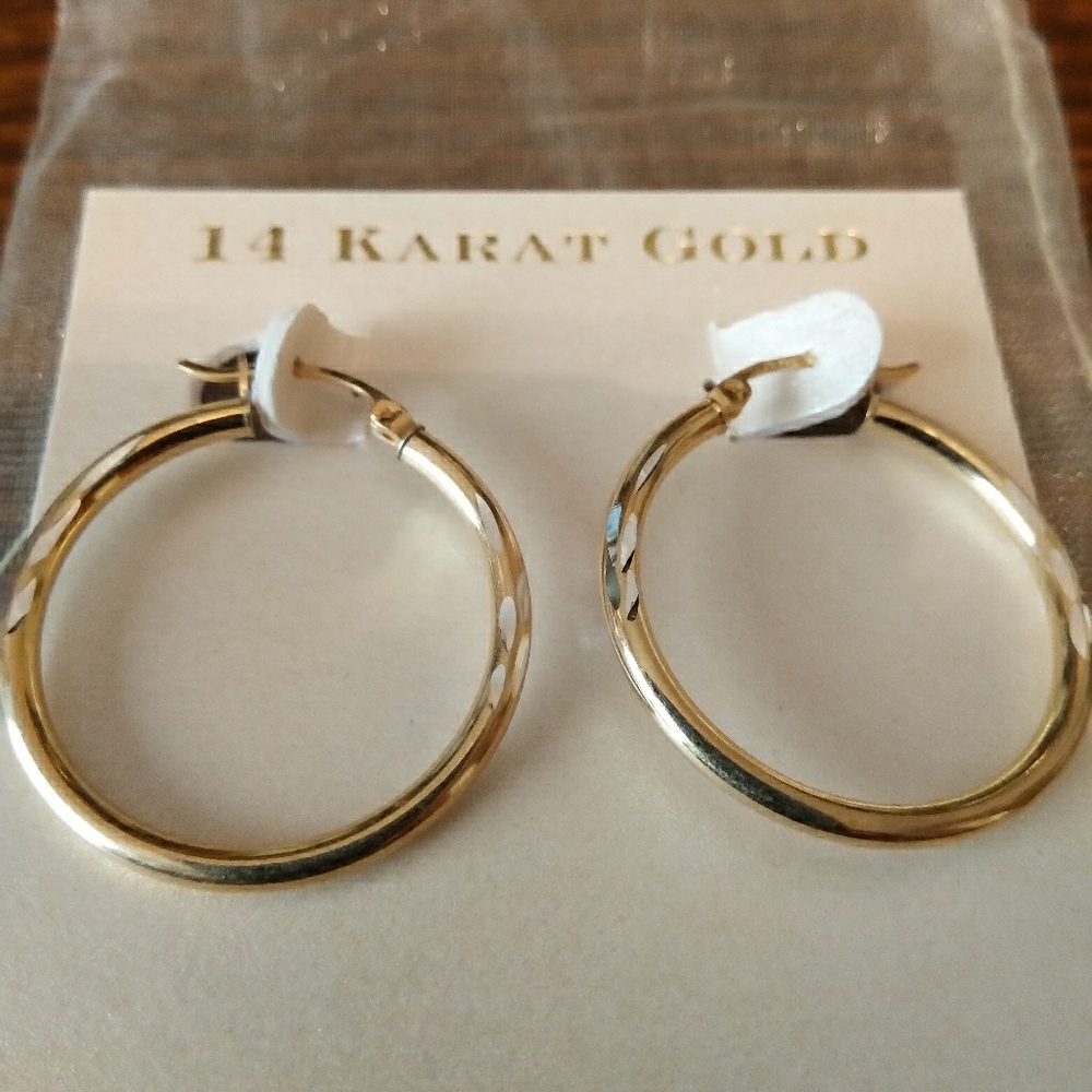 14k solid gold hoop earing